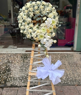Hoa Chia Buồn